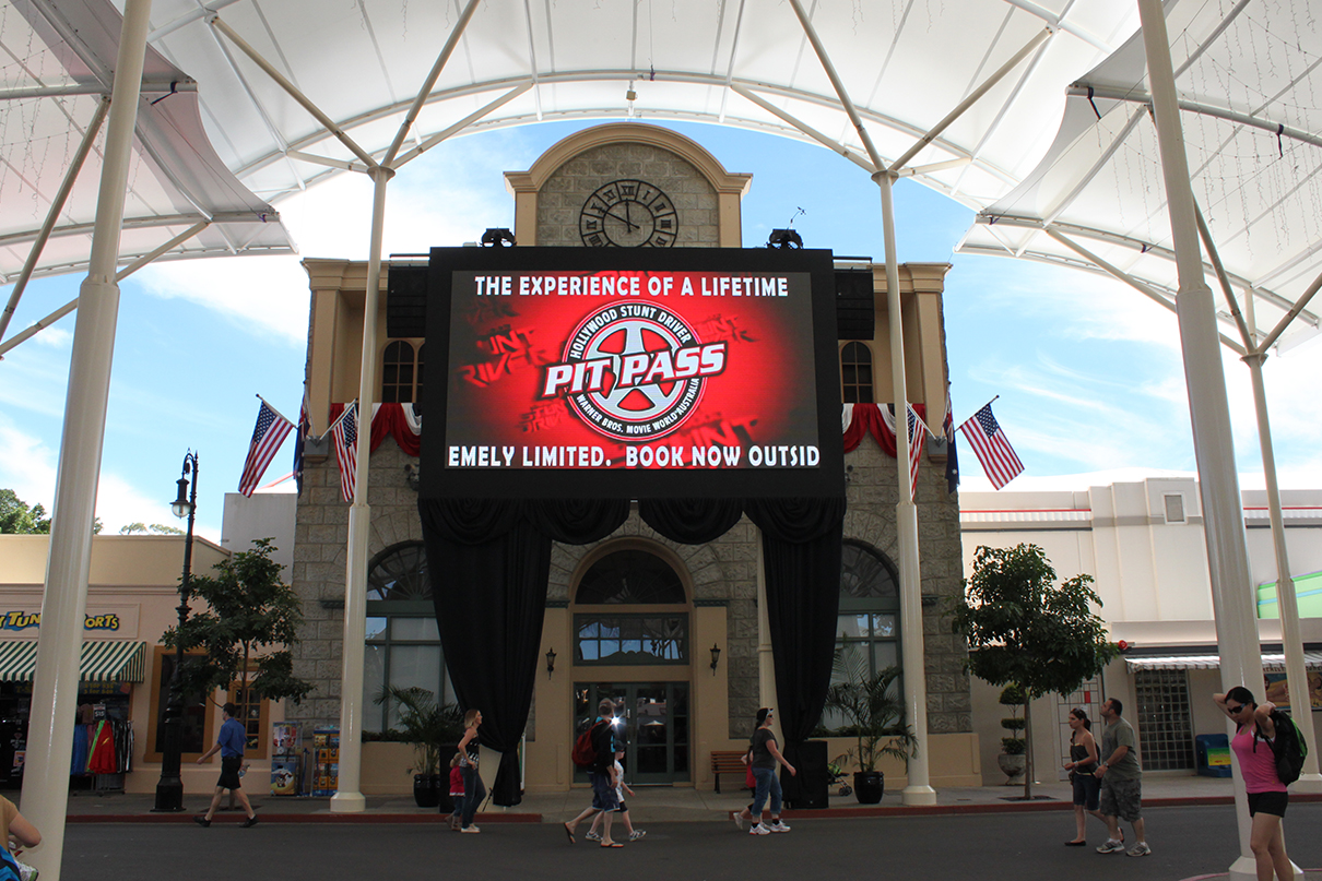 Movie World Big Screen Digital Signage