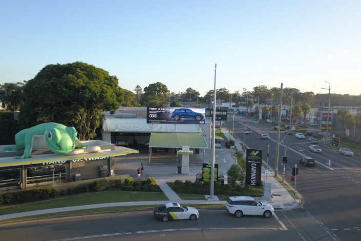 Hoppys Car Wash Digital Billboard Outdoor LED Advertising